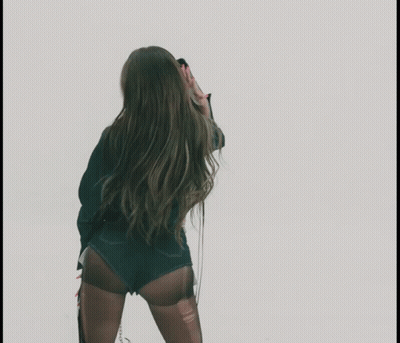 Jessi Zoom GIF