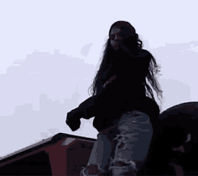 Jessie Reyez GIF