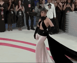 Jlo MET Gala 2013 GIF