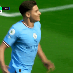 Julian Alvarez Running GIF