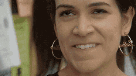 Julie Vicky GIF