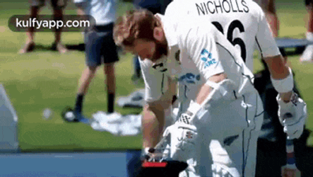 Kane Williamson Grabs Icc Test Ranking First Position.Gif GIF