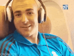 Karim Benzema No Hair Wink Thumbs Up GIF