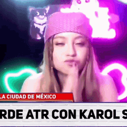 Karol Sevilla GIF
