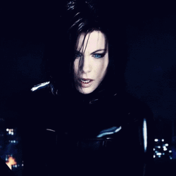 Kate Beckinsale GIF