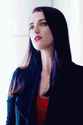 Katie Mcgrath Supergirl Season 2 Close Up GIF
