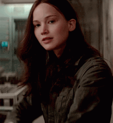 Katniss Everdeen Aim GIF