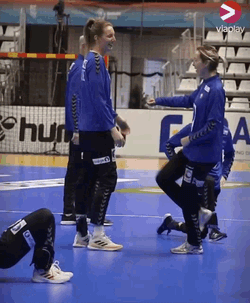 Katrine Lunde Handball GIF
