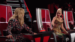 Kelly Clarkson High Five Great Job Team GIF