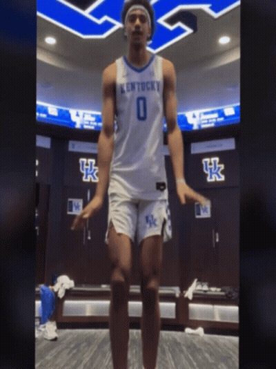 Kentucky Basketball Player Number 0 Jersey GIF