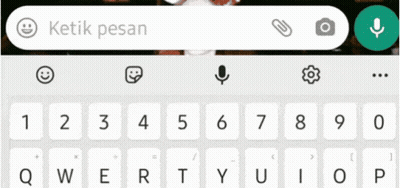 Keyboard With Ketik Pesan GIF