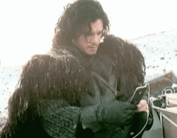 Kit Harrington Jon Snow Hey Siri With Cute Smile GIF