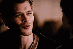 Klaus Mikaelson Smile With Slight Chuckles GIF
