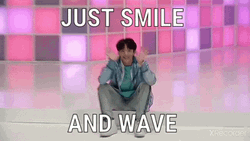KPop Verivery Yoo Kangmin Adorable Smile And Wave GIF