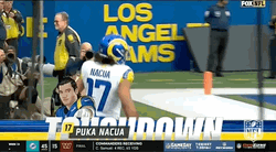 La Rams Running For The Goal GIF