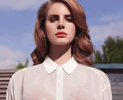 Lana Del Rey Eyes Getting Black GIF