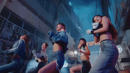 Le Sserrafim Lesserafim GIF