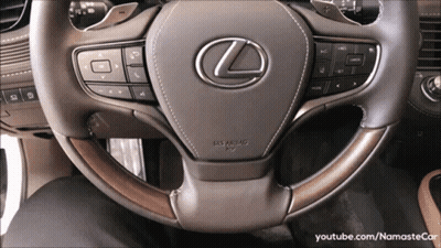 Lexus Steering Wheel With SRS Airbag GIF