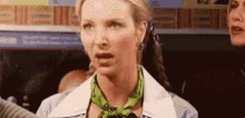 Lisa Kudrow Phoebe Running Reaction  GIF