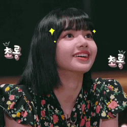 Lisa Sparkling Eyes GIF