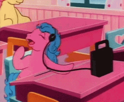 Listening To Music My Little Pony Dancing GIF