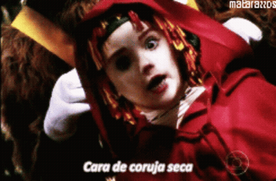 Little Girl In Red Hooded Cape Cara De Coruja Seca GIF