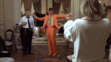 Lloyd Christmas Dum And Dumber Dancing GIF