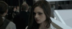 Look Away Movie Serious Airam GIF