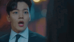 Look Away Scared Hotel Del Luna GIF