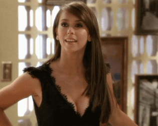 Lovely Jennifer Love Hewitt GIF