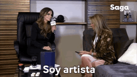 Lucia Mendez Soy Una Artista GIF