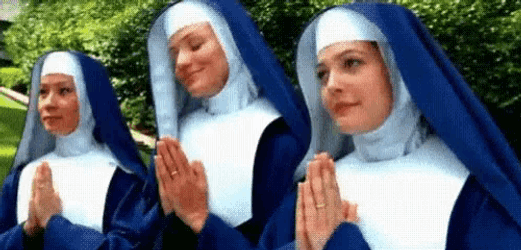 Lucy Liu Cameron Diaz GIF