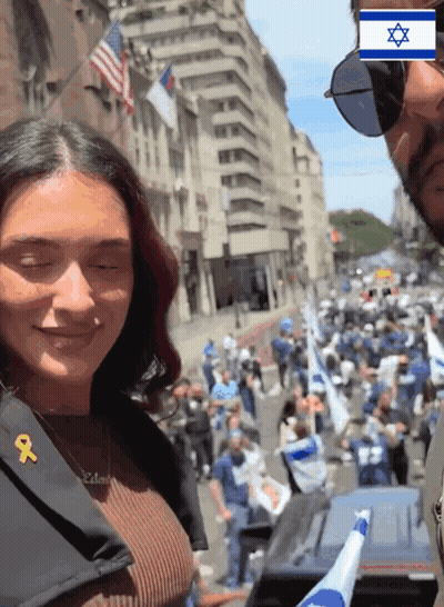 Macy's Thanksgiving Day Parade In New York City GIF