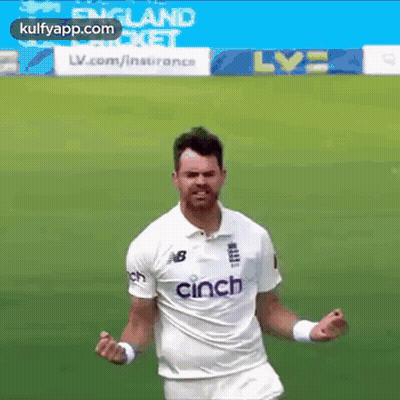Mad Hatter Smiling Holding Teapot Have Fun GIF