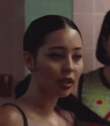 Maddy Perez Alexa Demie Euphoria GIF | GIFDB.com