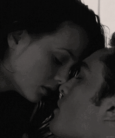 Man And Woman Kissing GIF