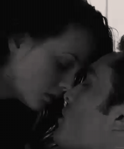 Man And Woman Kissing Black And White GIF