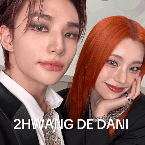 Man And Woman Posing 2Hwang De Dani GIF