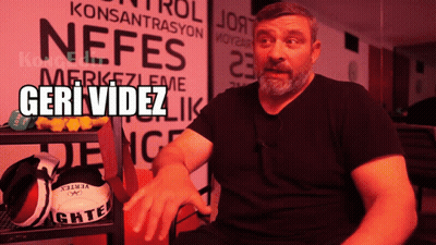 Man Facing Wall Saying Nefes Merkezleme Geri Videoz GIF
