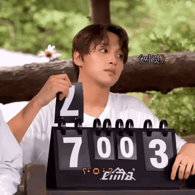 Man Holding Scoreboard 7003 GIF