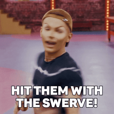 Hombre con gorra de béisbol diciendo 'Dales con el swerve' GIF