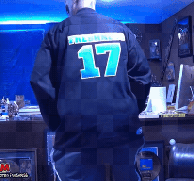 Man In Black Jersey Number 17 GIF