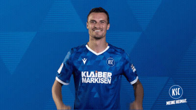 Man In Blue Shirt Saying Klaber Markisen GIF