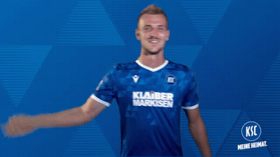 Man In Blue Shirt Saying Klaber Markosen GIF