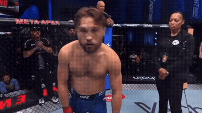Man In Boxing Ring With Meta Apex GIF