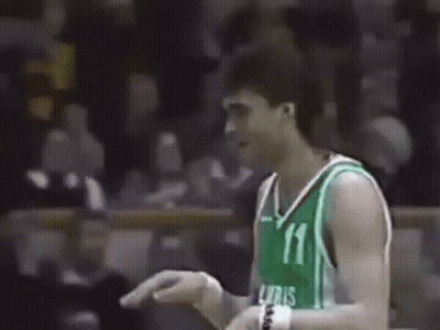 Man In Golden State Warriors Jersey Number 35 GIF