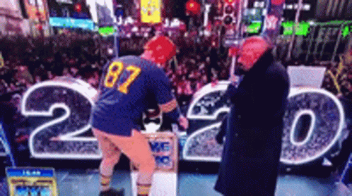 Man In Jersey Number 87 GIF