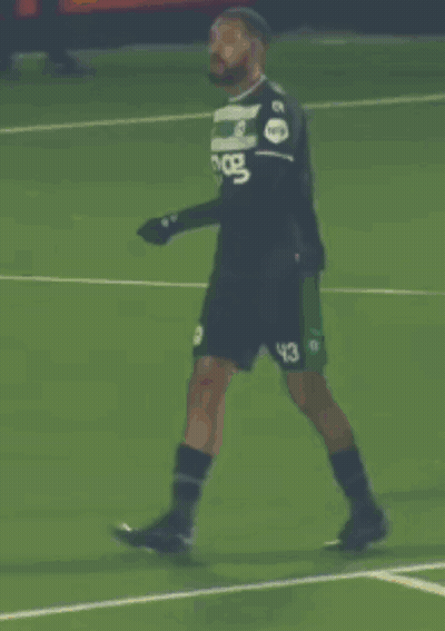Man In Red Costume Que No Cunda El Panico GIF