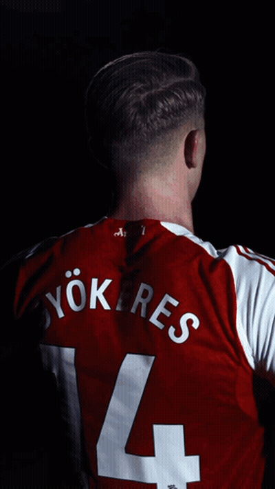 Man In Red Jersey Number 4 GIF