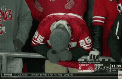 Man In Red Jersey Number 85 GIF